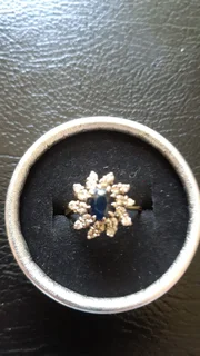 Sapphire diamond ring