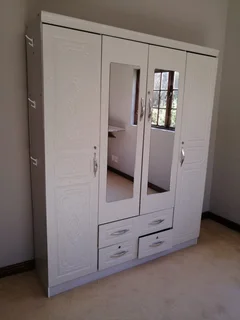 4 Door, 4 Drawers With Mirrors Wardrobe
