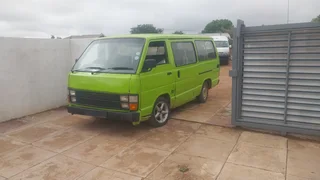 1997 Toyota Hi-Ace MPV/Bus