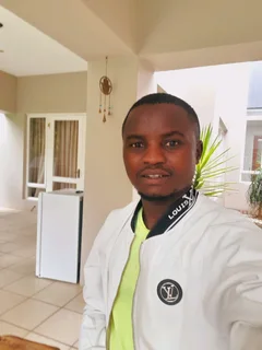 Malawian Gardener  is seeking for a job