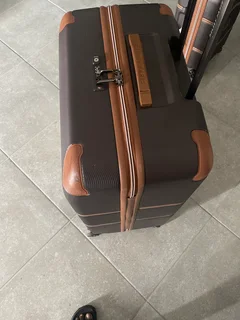 Traveling bag