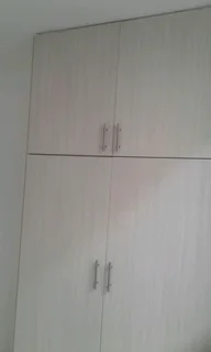 Upmarket 2 Bed Unit to Let