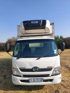 Hino 300-815 Lwb Refrigerated