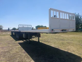 Paramount Superlink Flatdeck Trailer