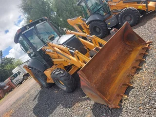 CASE 580 SUPER R 4X4 TLB