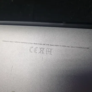 Core i5 Macbook Air(Selling As Faulty)