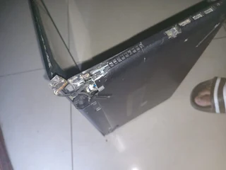 Sithenga amalaptop afile