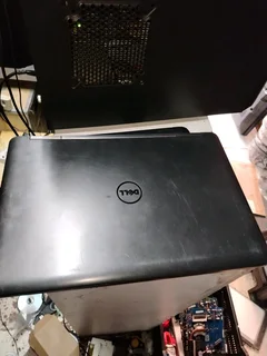 Cheap laptops available from R1500