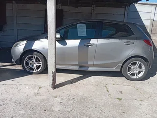 Mazda 2  1.5