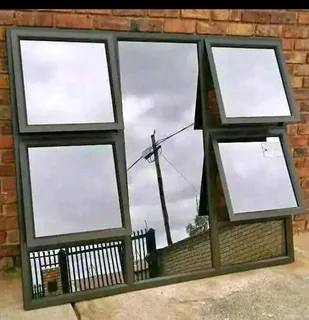 Aluminium windows and glass, doors and glass, folding doors, sliding doos, broken glass replacement
