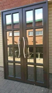 Aluminium windows and glass, doors and glass, folding doors, sliding doos, broken glass replacement