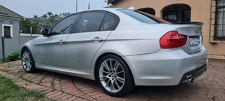 BMW E90 335i