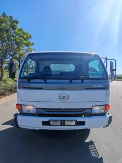 2015 NISSAN UD 40L ROLLBACK FOR SALE