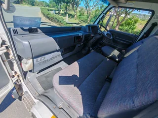 2015 NISSAN UD 40L ROLLBACK FOR SALE