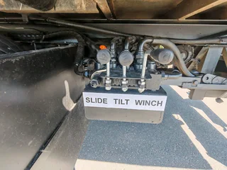 2015 NISSAN UD 40L ROLLBACK FOR SALE