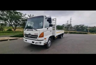 2018 Hino 500 1018 6 Ton Dropside