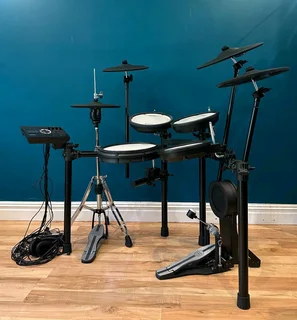 Roland TD-17 Drumkit