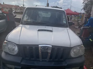 Mahindra scorpio for spares