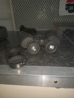 Nikon Aculon A211 Binoculars 86Feb25