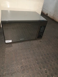Samsung Microwave 96Feb25
