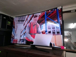 Samsung 55 inch smart TV no Remote 119Feb25
