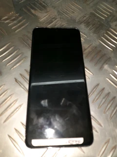 Samsung Galaxy S20 phone 124Feb25