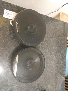 Pioneer 250 Watts mid-range speakers 145Feb25