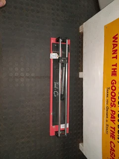 Tile cutter 66Jan25