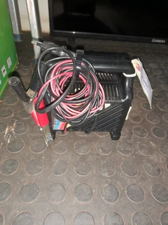 Battery Charger 102Jan25