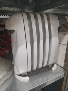 Delonghi 5fin oil heater 114Mar25