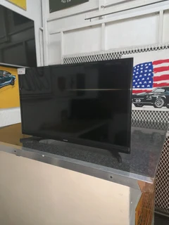 Samsung 32 inch TV with Remote 134Mar25