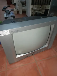 Materin Box TV with Remote 140Mar25