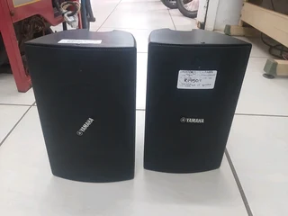 Yamaha set of speakers 144Mar25