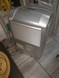 Delongi Portable Aircon 160Mar25