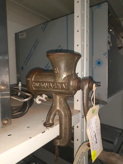 Husqvarna hand mincer 22Apr25