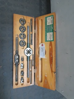 Vintage greenfield tap & Die set No 8301