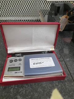 Electronic scale 84Apr24