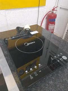 Midea Induction cooker 113Apr24
