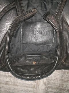 Honda leather jacket size 42  94May24