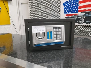 Digital safe 124May24