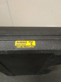 DeWalt cordless drill 131May24