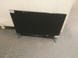 JVC 32 inch smart TV with Remote 50July24