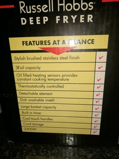 Russell Hobbs 3litre deep fryer 76June24