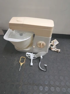 Kenwood mixer 37July24