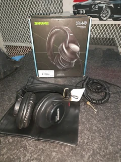 Shure SRH440 Headphones 89July24