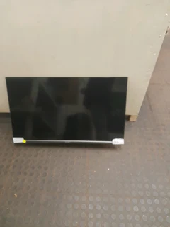 Skyworth 32 inch smart tv with Remote 133Apr25