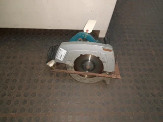 Makita 9&#34; Circular Saw 46Aug25