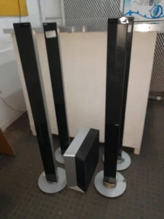 4x Taĺl boy speakers with Sub 57Aug24