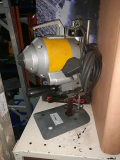 Harrison cloth cutting machine 42Sep24