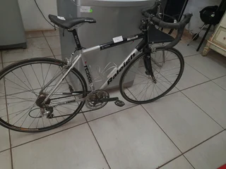 Raleigh RC2000 bike 17Oct24